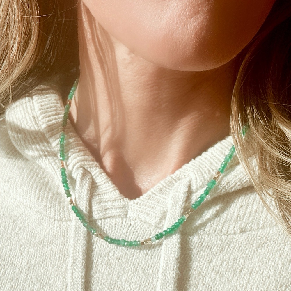 Green Onyx Necklace Dainty Beaded Necklace Waterproof Gold Necklace - Picture 2 of 9
